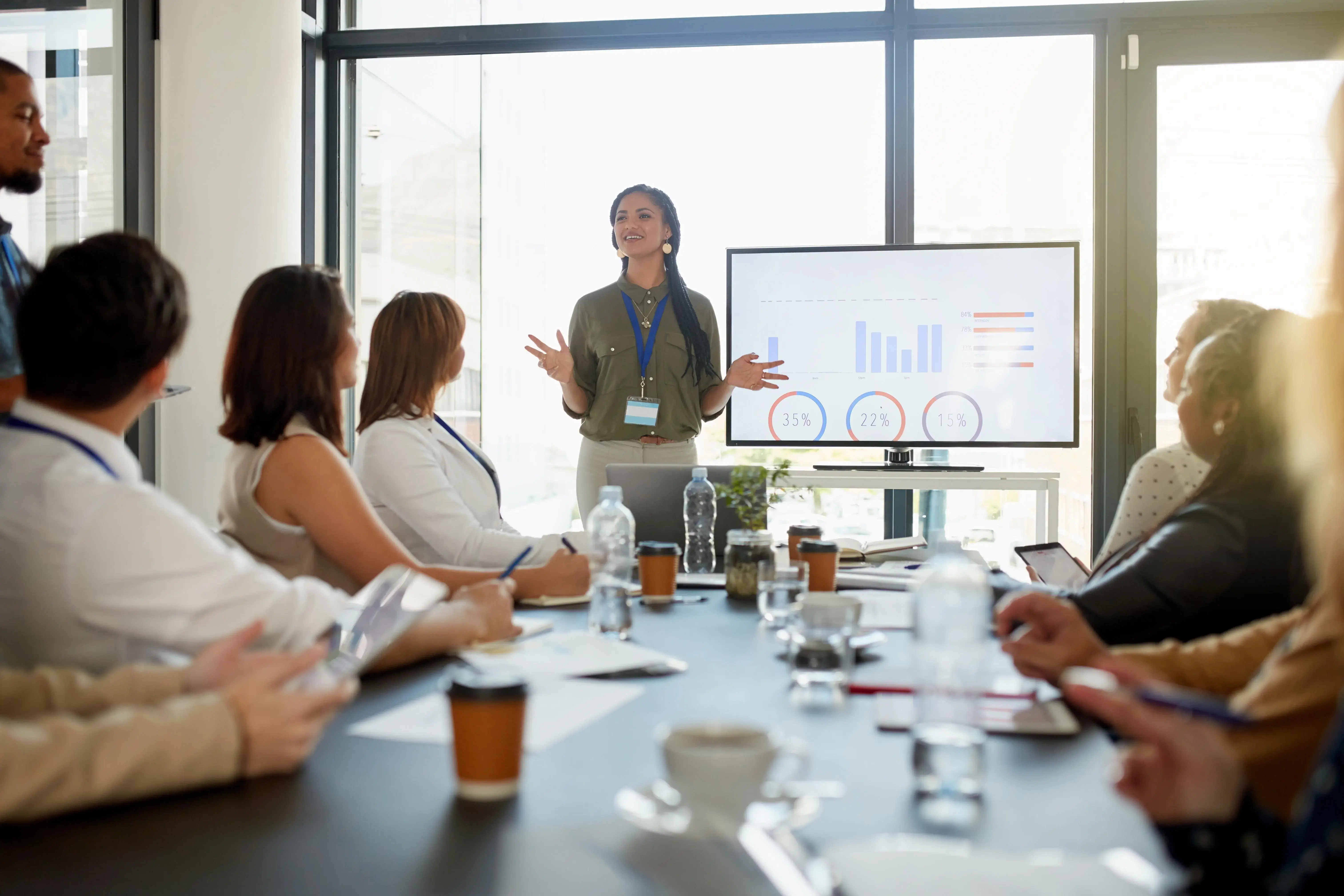 How Knowledge Graphs Map Regulatory Requirements to Training Curricula